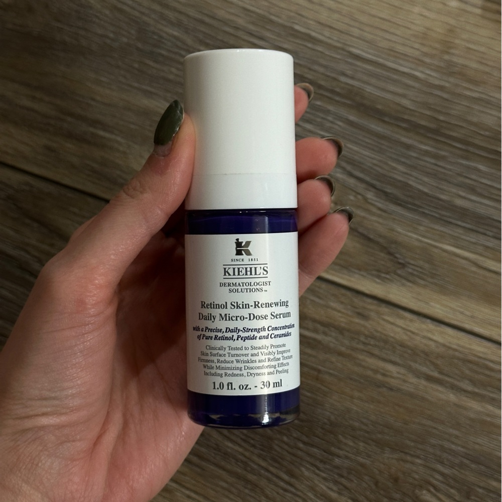 Kiehl’s Micro-Dose Anti-Aging Retinol Serum with Ceramides and Peptide 30ml